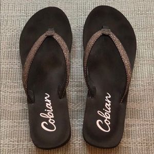 Cobian flip flops, size 8